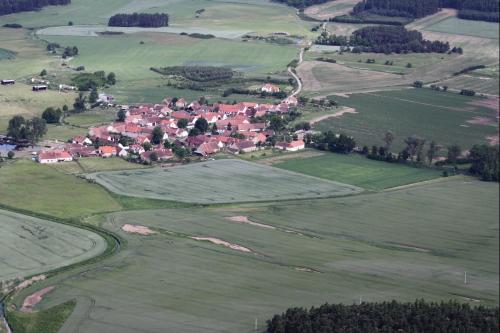 Letecké snímky obce a okolí 