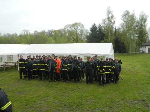 Cvičení jednotek požární ochrany na okrese Strakonice 2013 v Prčíně 