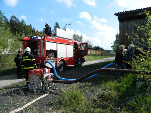 Cvičení jednotek požární ochrany na okrese Strakonice 2013 v Prčíně 